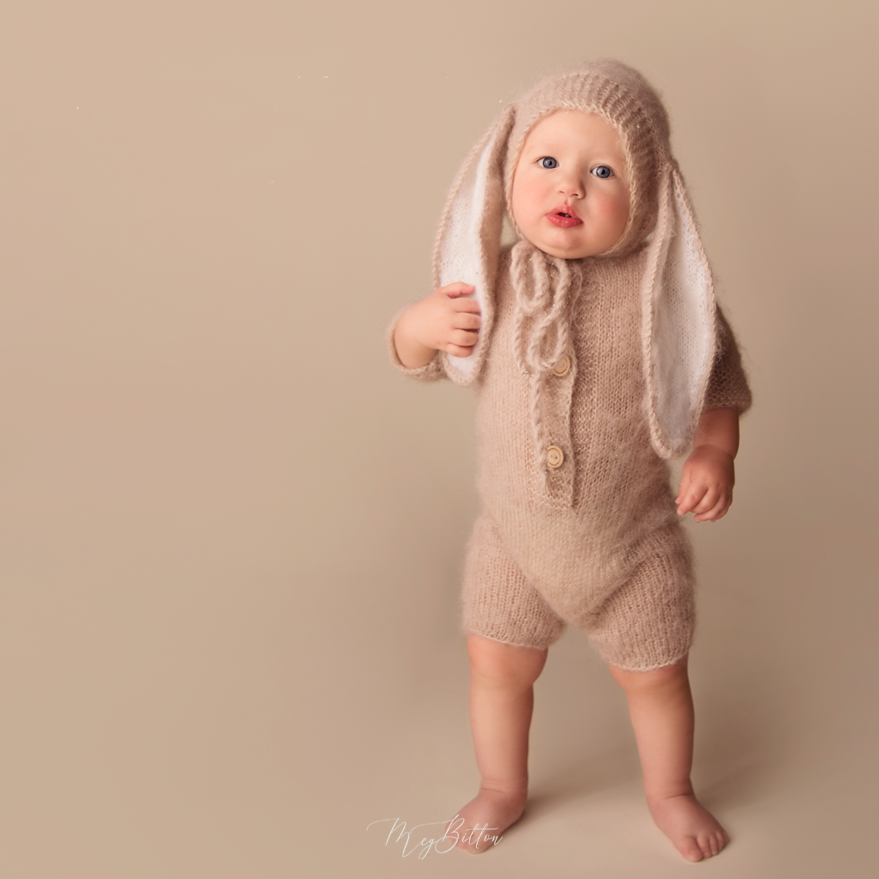 Newborn Studio: Milestones